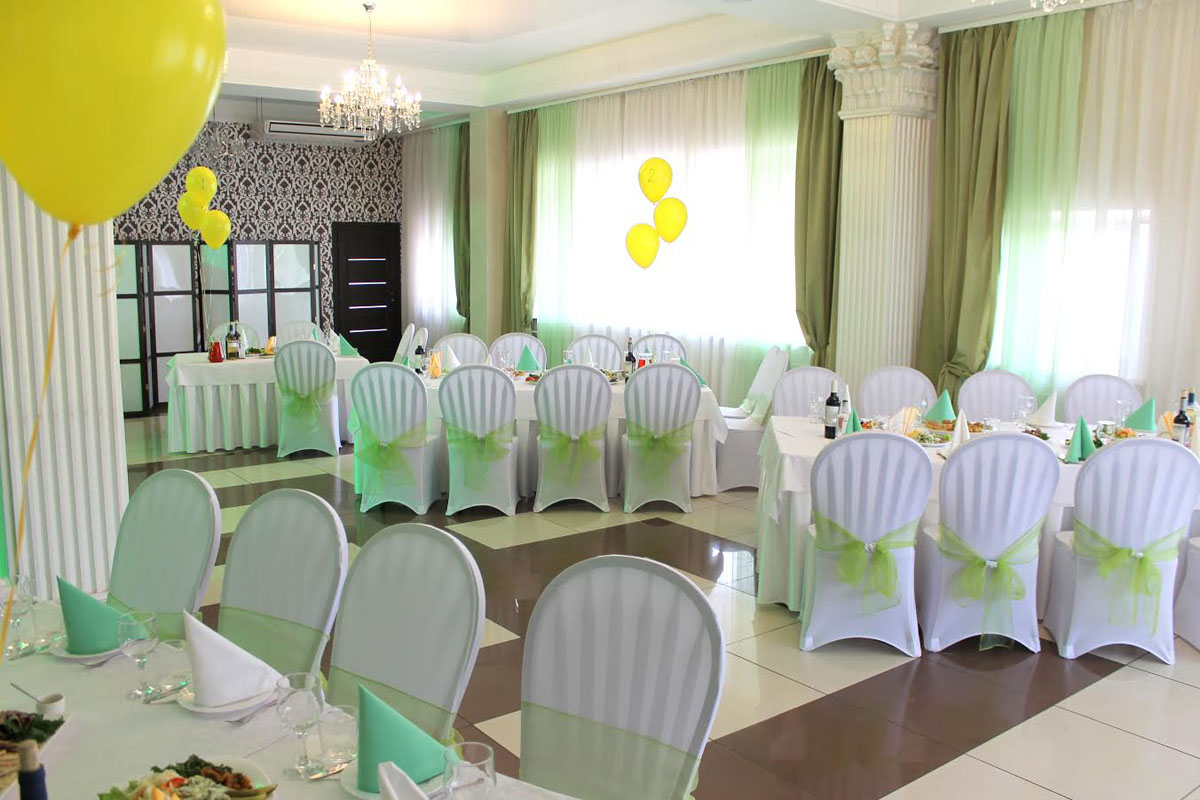 Зал на 200 человек — Ионесси