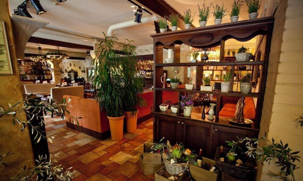 Пармезан — Основной зал, фото банкетного зала