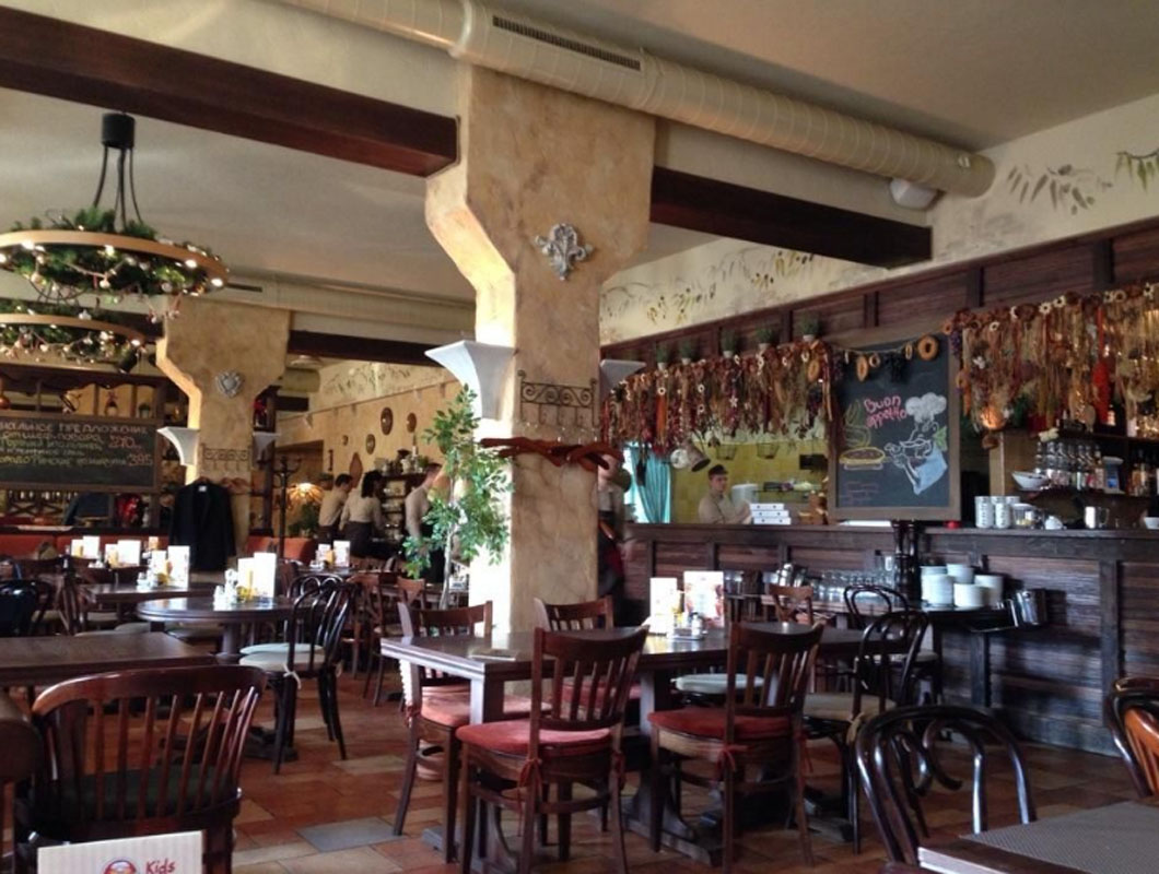 Основной зал — Пармезан