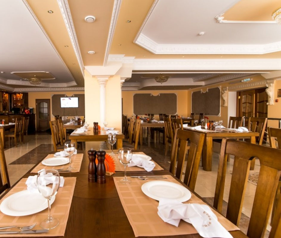 Зал на 70 человек — Роев ручей