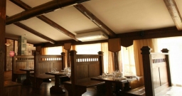 Ресторан  — интерьер зала