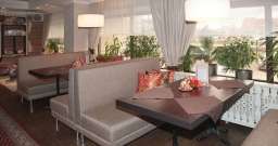 Основной зал — интерьер зала