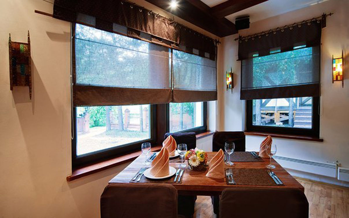 Зал на 40 человек — Братья Гримм