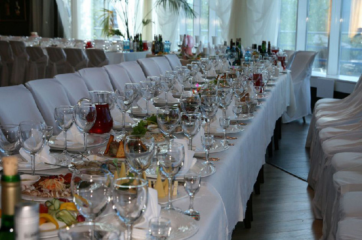 Основной зал