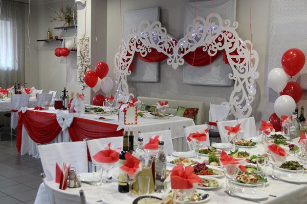 Логотип Бараний рог