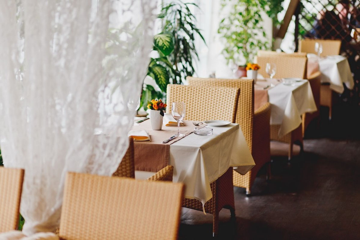 Основной зал — Терраса