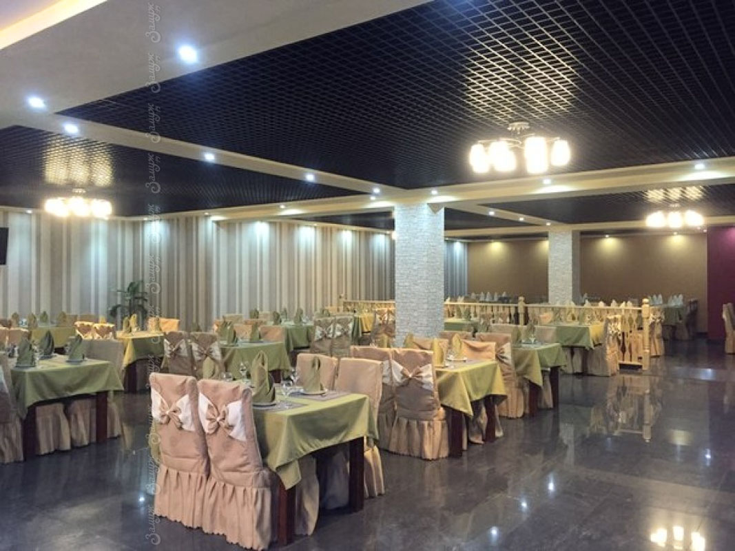 Основной зал — Вечерний Шанхай