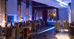 Основной зал