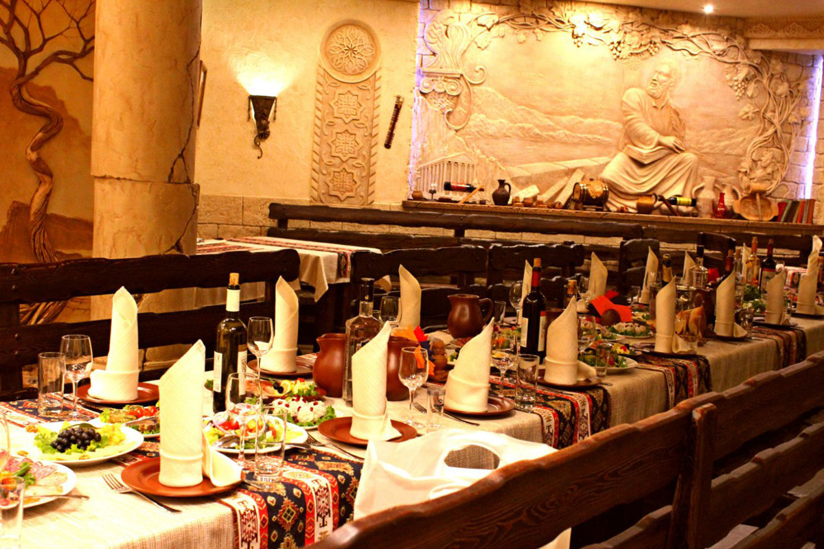 Основной зал — Ресторан Ариса