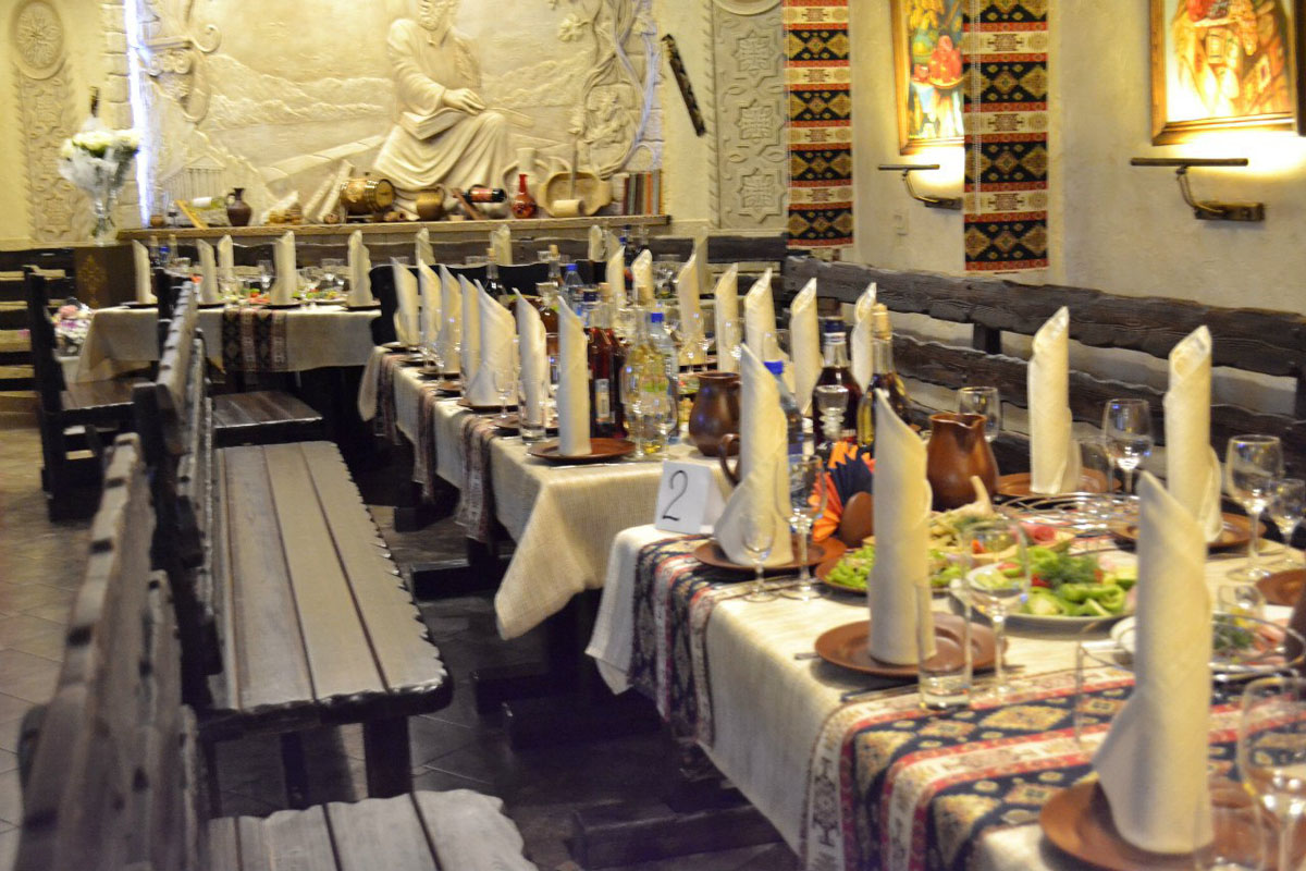 Основной зал — Ресторан Ариса