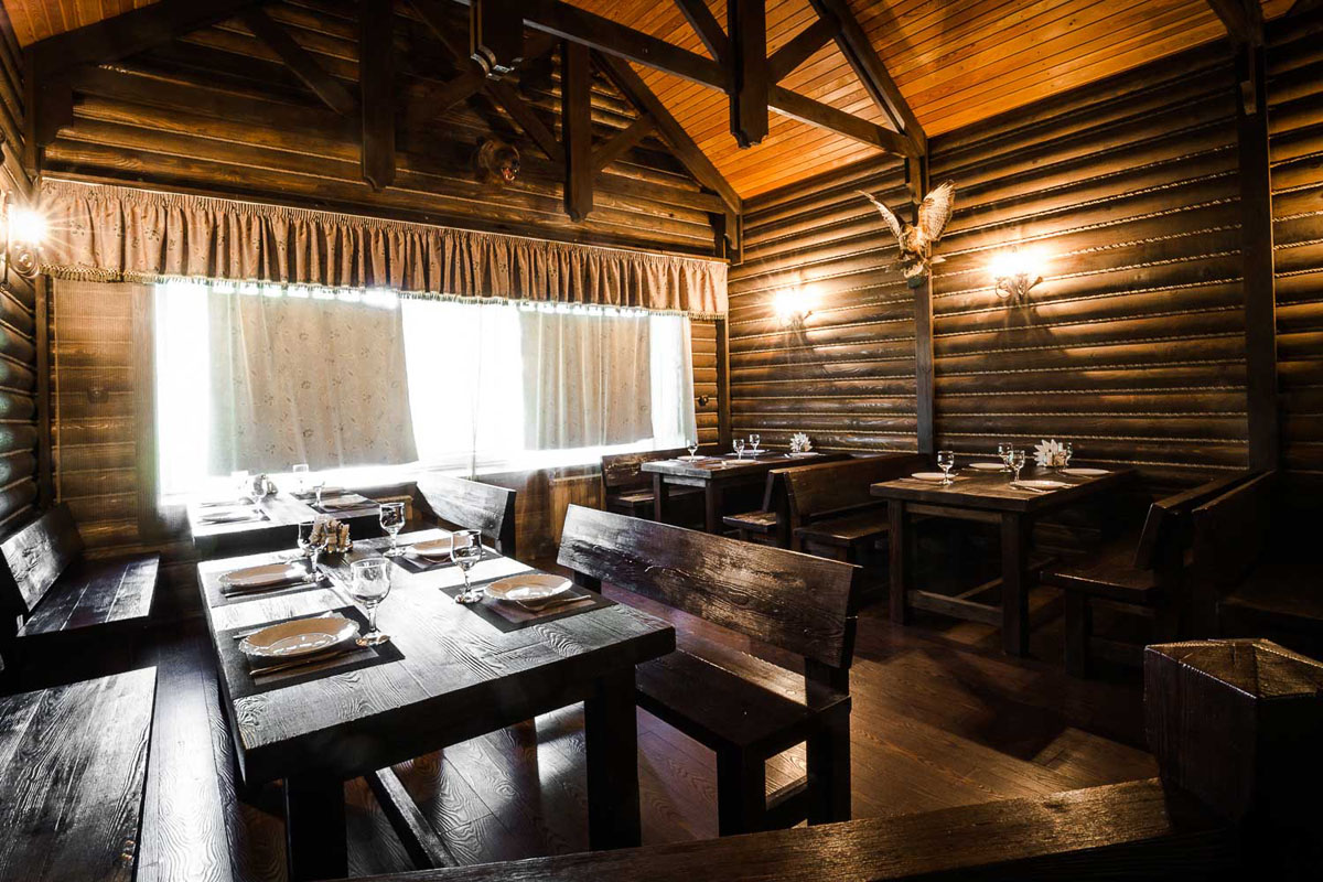 Основной зал