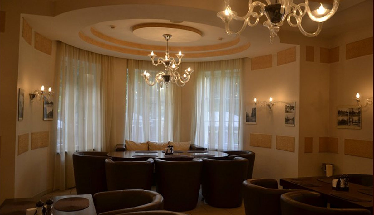 Лобби и караоке бар — фото 3