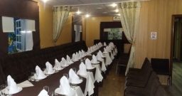 Основной зал — интерьер зала