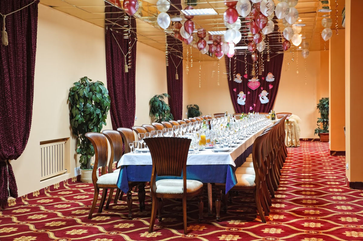 Малый зал — Каньон