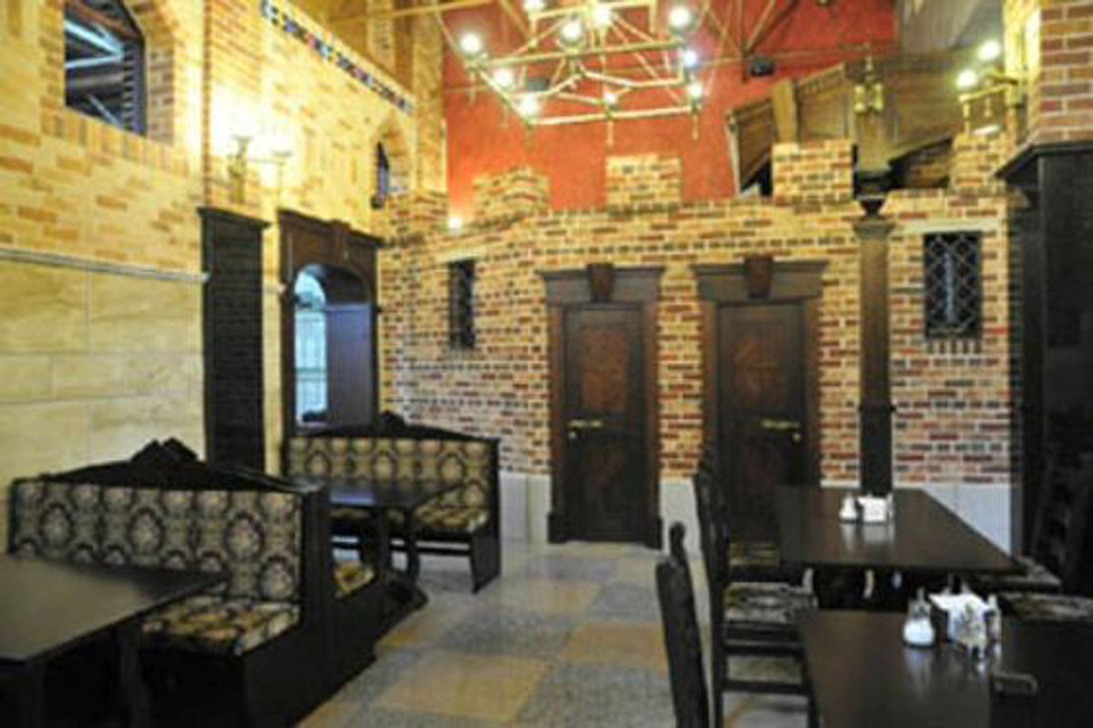 Основной зал — Солянка на Советском проспекте