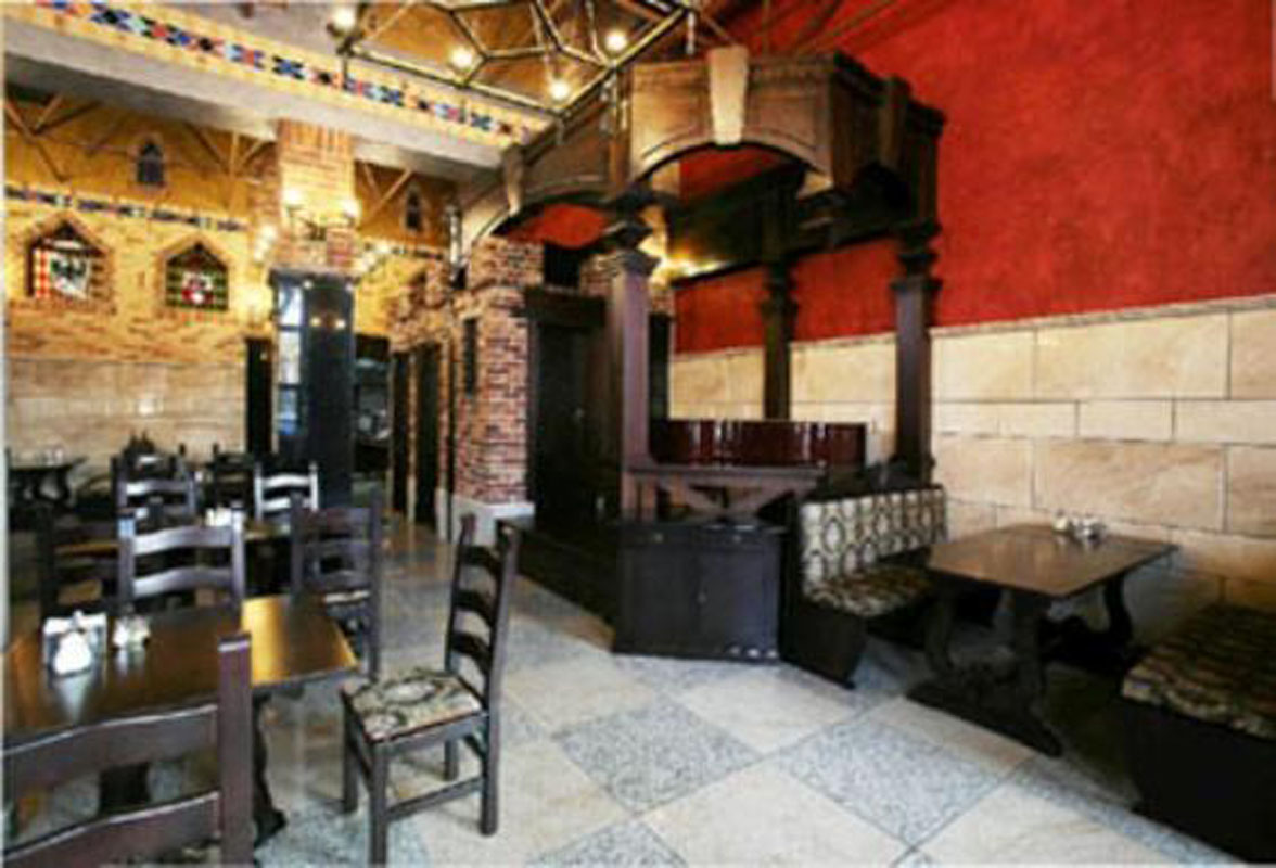 Основной зал — Солянка на Советском проспекте