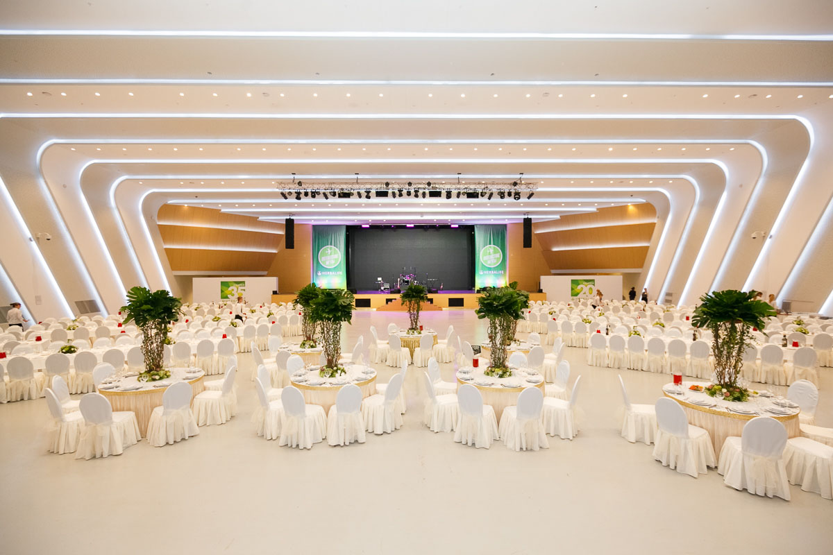 Гранд Холл «Сибирь» — Сибирь