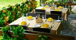 Веранда — подробнее о зале