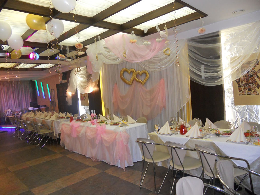 Основной зал