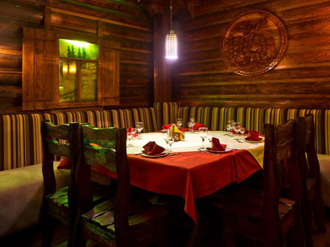 Зал на 70 человек — Кафе Заповедное