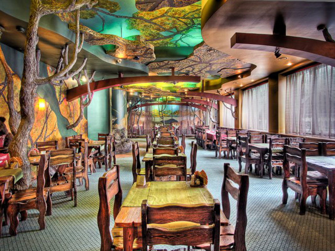 Зал на 100 человек — Кафе Заповедное