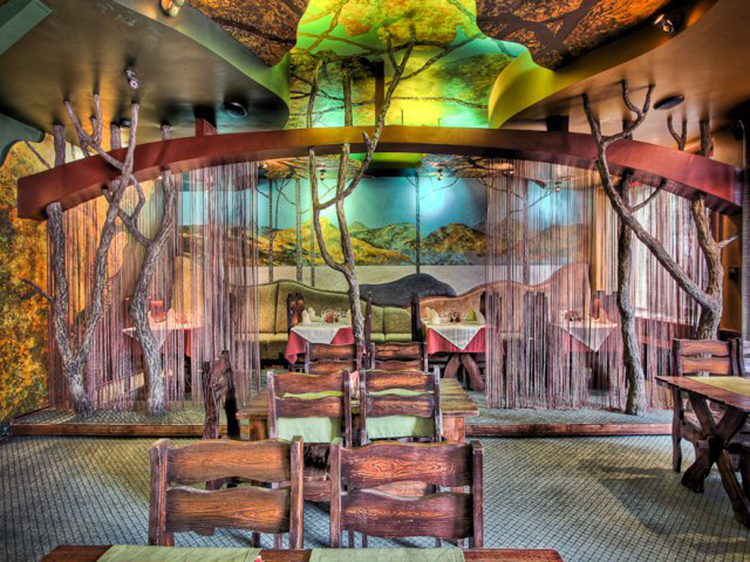 Зал на 100 человек — Кафе Заповедное