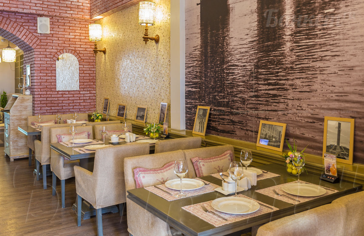 Купеческий зал — Ресторан Саратовъ