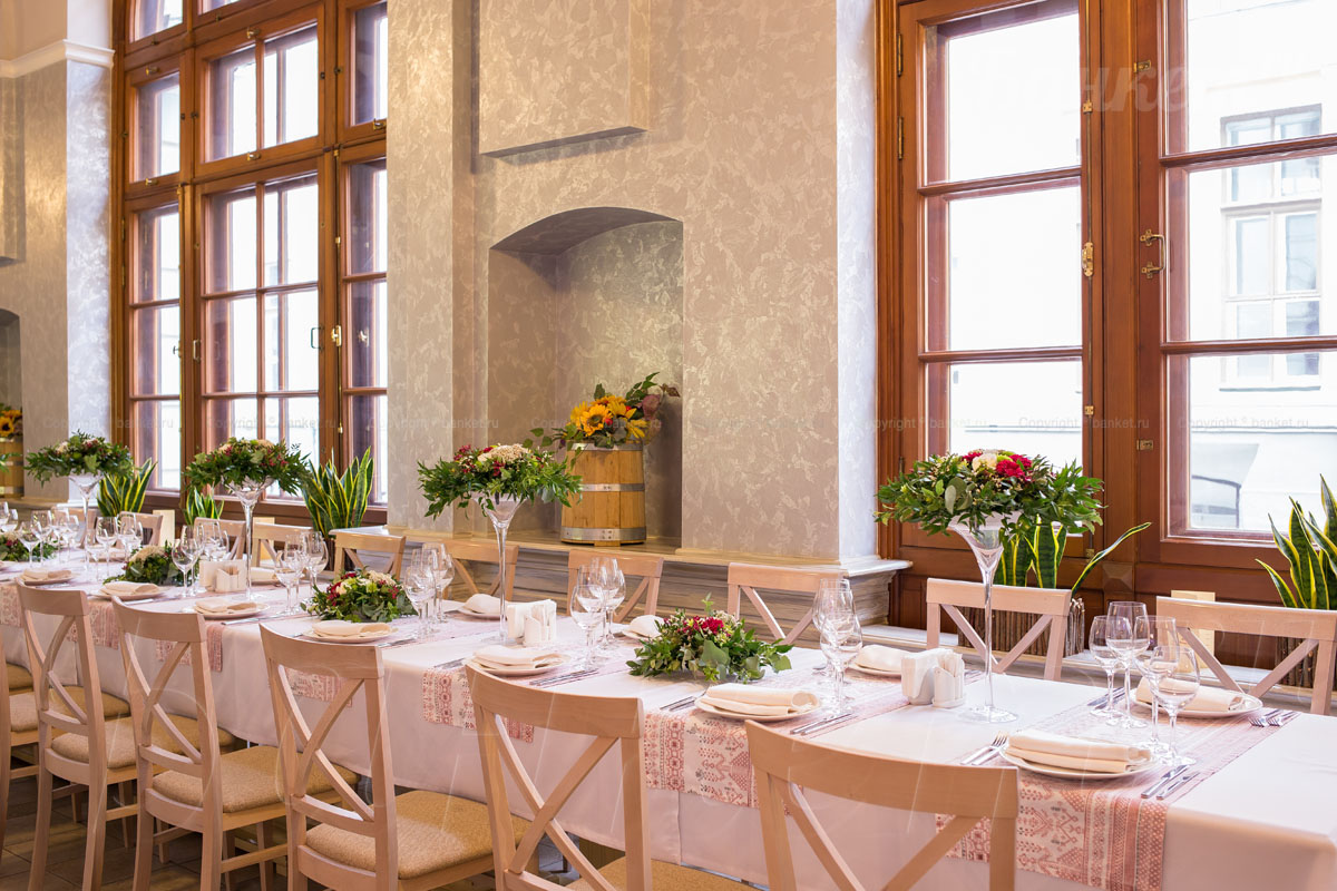 Ресторан Саратовъ — Белый зал, фото банкетного зала