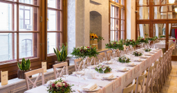 Белый зал — подробнее о зале