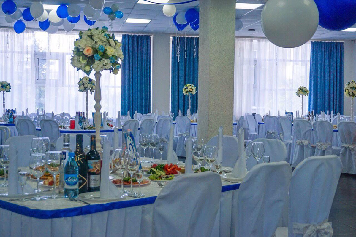 Основной зал — Кафе Енисей