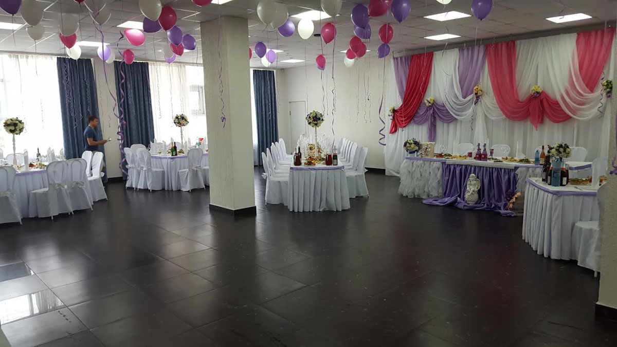 Основной зал — Кафе Енисей