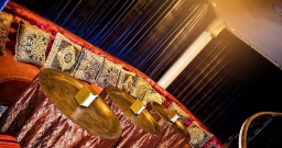 Зал с баром — подробнее о зале