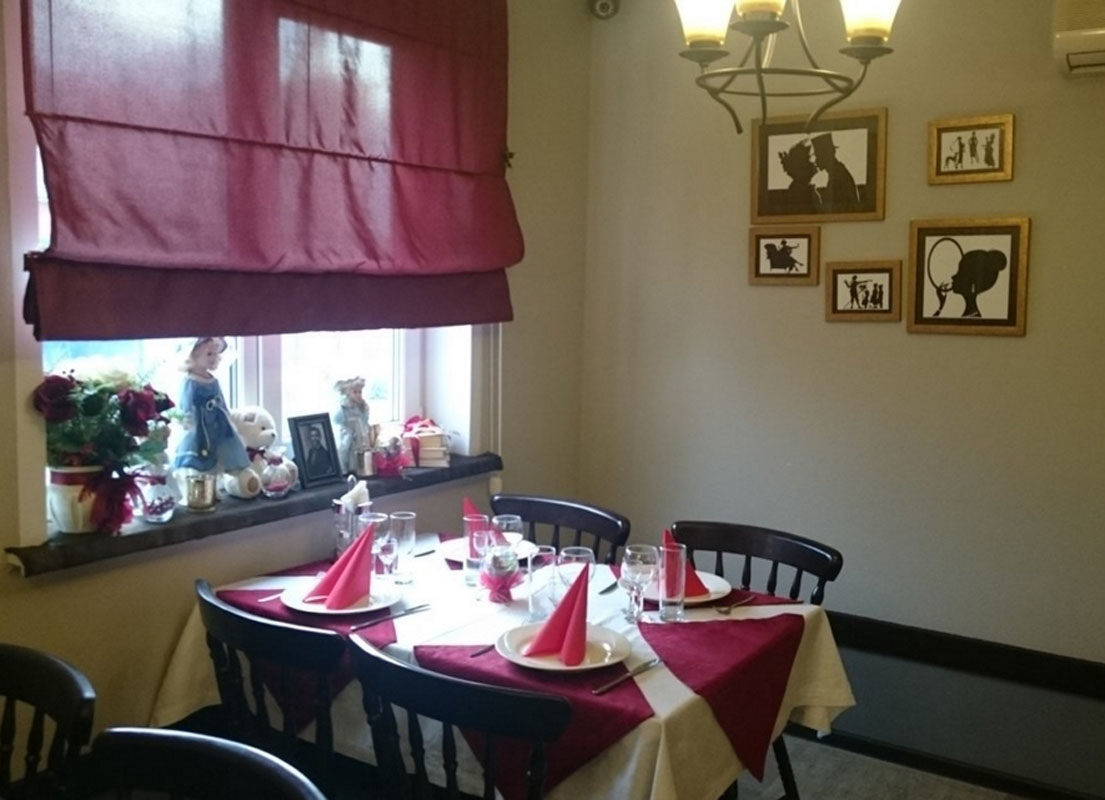 Основной зал — Парламент