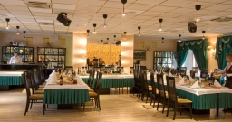 Основной зал — интерьер зала