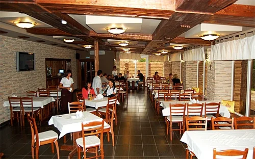 Зал на 70 человек — Chalet Primaire