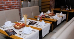 Основной зал