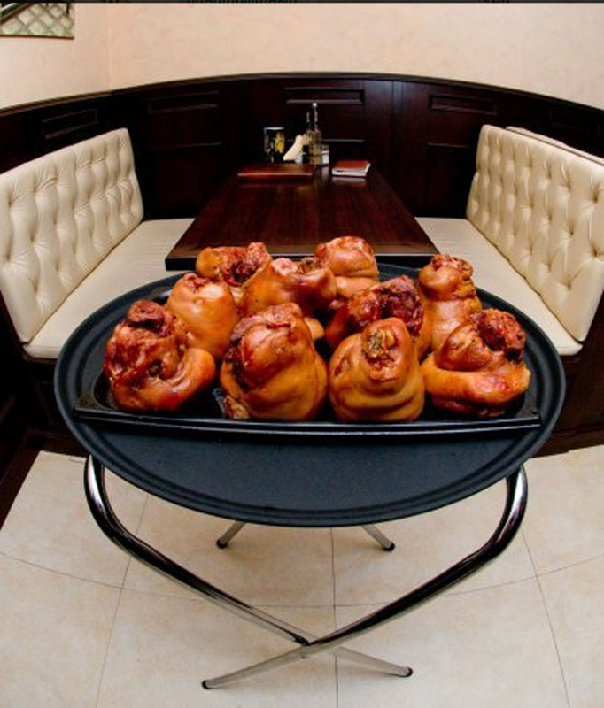 Основной зал — Наутилус на улице Чекистов