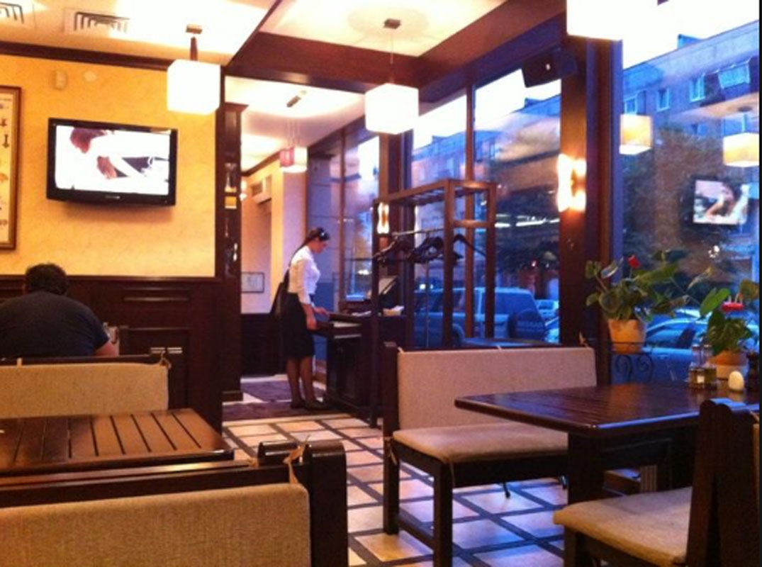 Основной зал — Наутилус на улице Чекистов