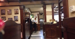 Основной зал — интерьер зала