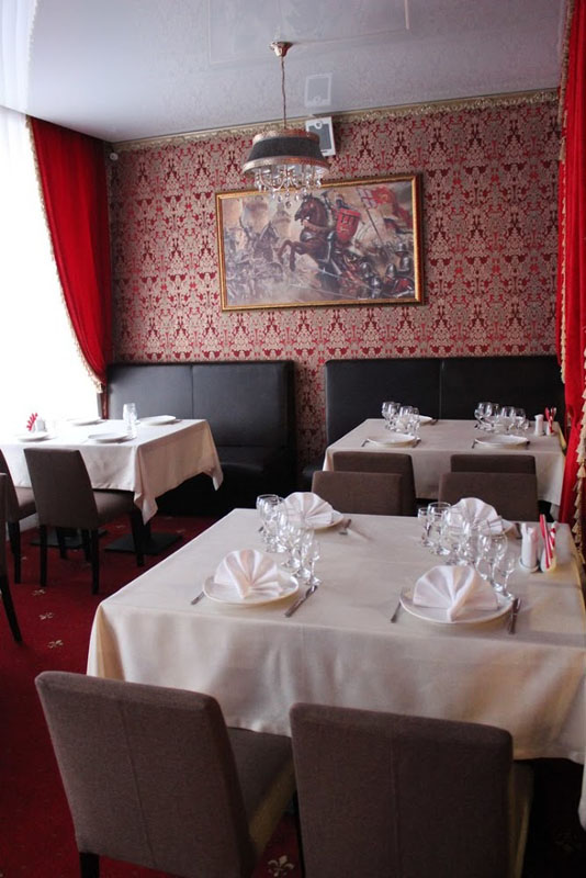 Основной зал — Львиное Сердце