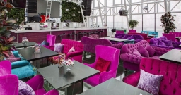 Ресторан Extra Lounge — интерьер зала
