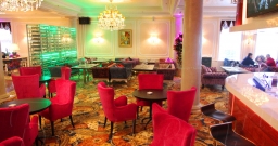 Ju-ju — интерьер зала