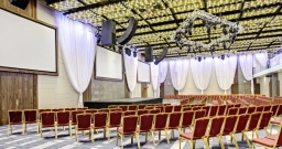 Чайковский — подробнее о зале