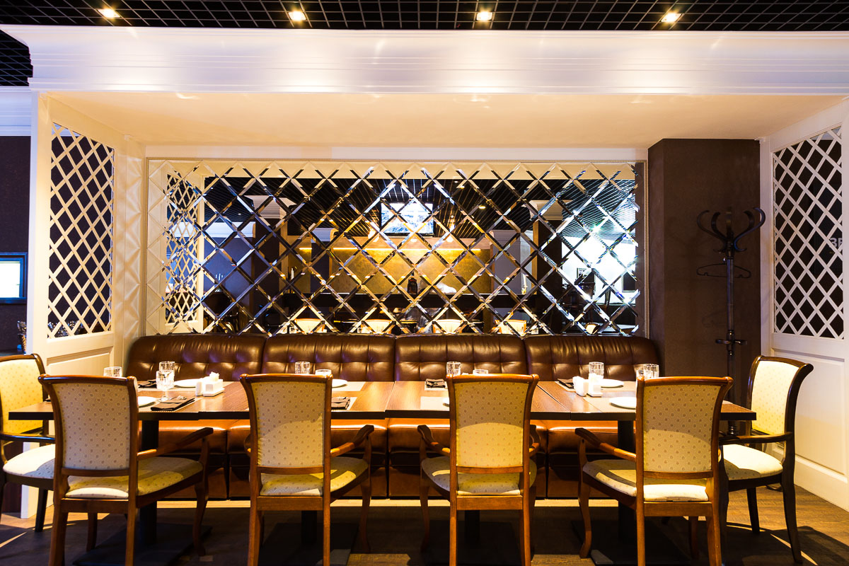 Основной зал