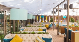 Летняя веранда — интерьер зала