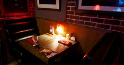 Основной зал — интерьер зала