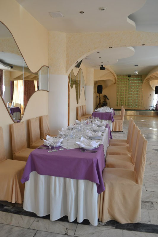 Зал на 80 человек