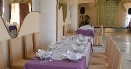 Зал на 80 человек