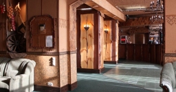 Основной зал — интерьер зала