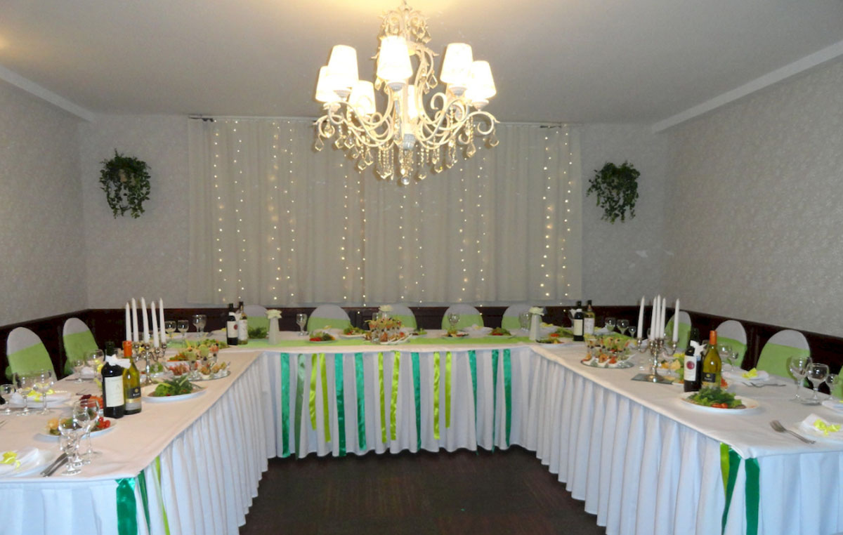 Зал на 30 человек — Ресторан-кафе Гасконь